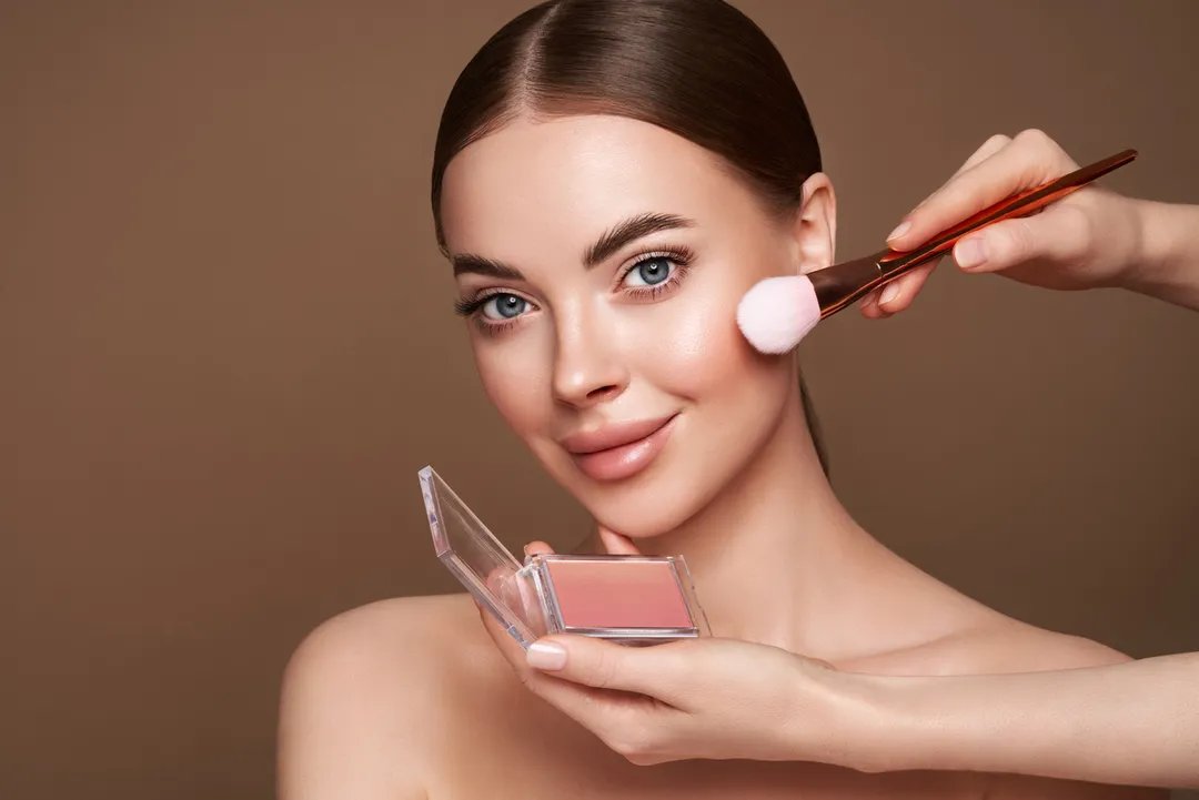 Kenali Cara Memilih Warna Blush yang Sesuai dengan Skin Tone dan Undertone!