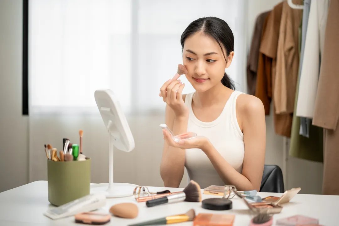 Cari Blush On di Bawah 50 Ribu? Intip 5 Rekomendasi Ini!